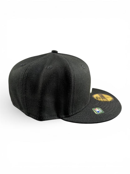 Baltimore Orioles Men's New Era Black City Connect 59FIFTY Fitted Hat Size 7 1/4