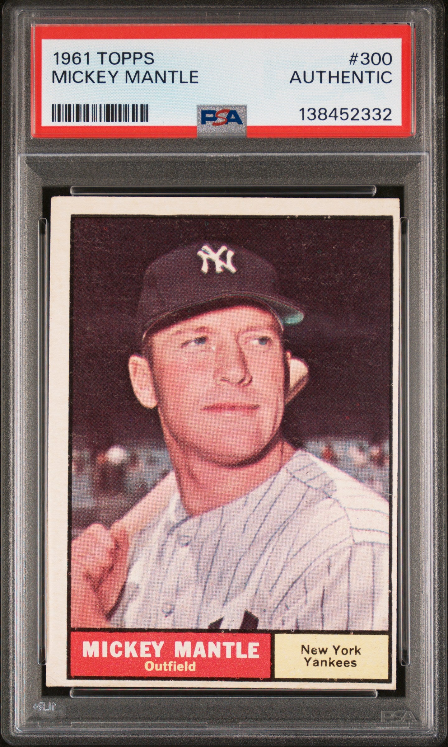 1961 Topps #300 Mickey Mantle New York Yankees PSA Authentic