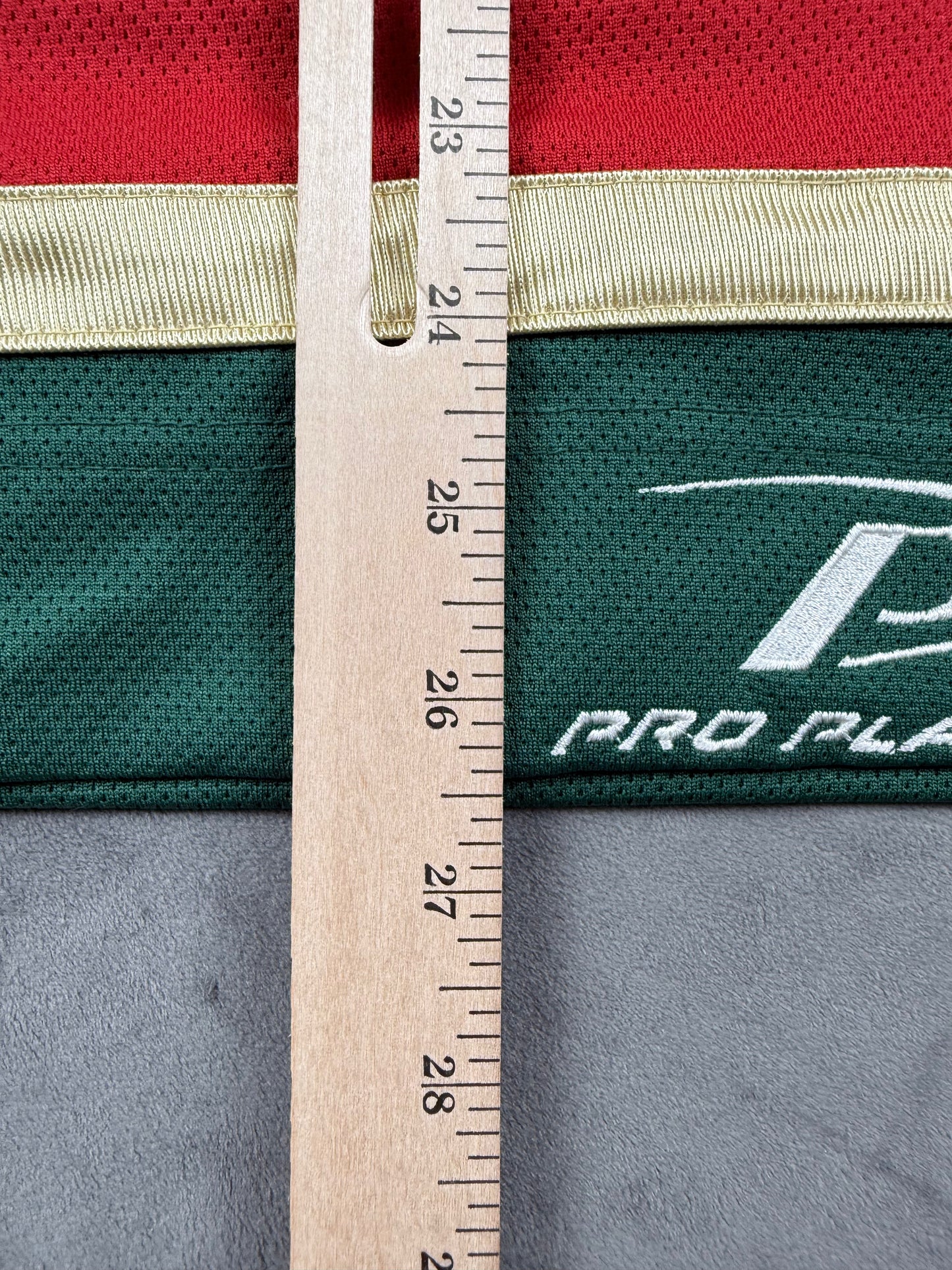 Minnesota Wild Pro Player Vintage White Hockey Jersey Size Small